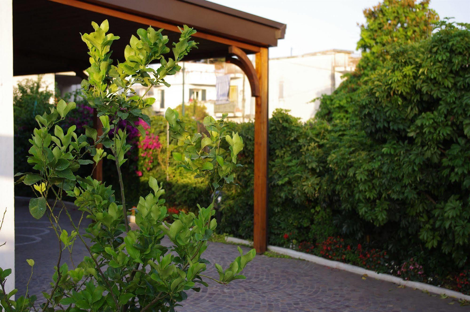 B&B Pompei Welcome ภายนอก รูปภาพ